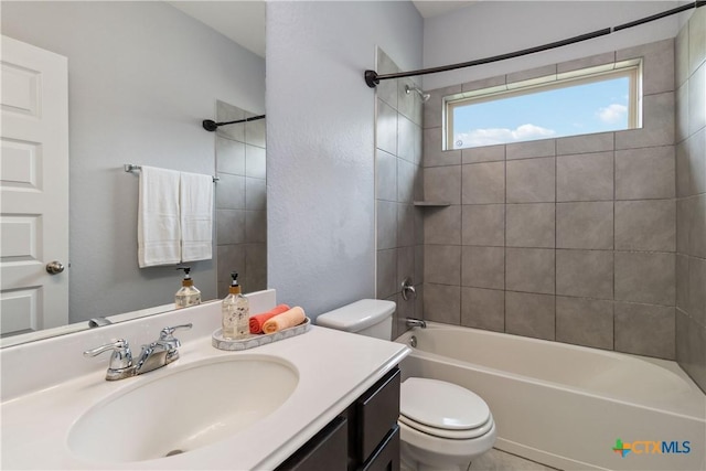 1433 Kamryn Way, New Braunfels, TX 78130 - bathroom featuring toilet, vanity, and washtub / shower combination