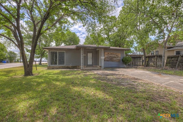 1415 Jackson St, New Braunfels, TX 78130 - photo 2