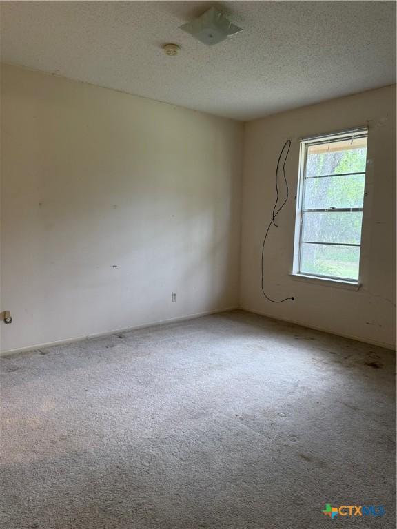 1051 Country Club Dr Unit 19, Seguin, TX 78155 - photo 8