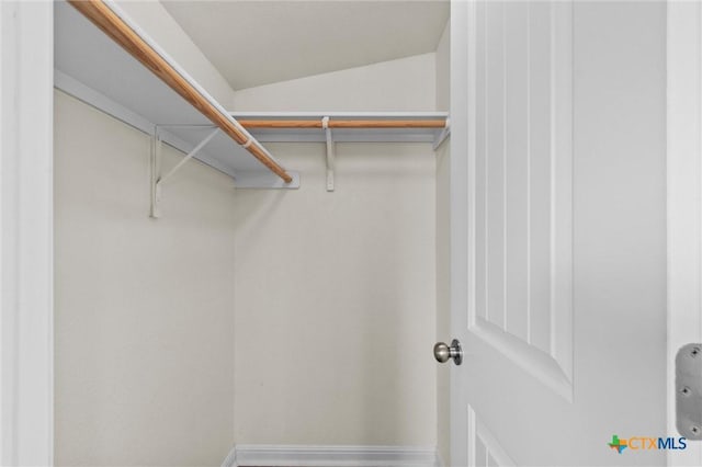 6203 Morganite Dr, Killeen, TX 76542 - view of spacious closet
