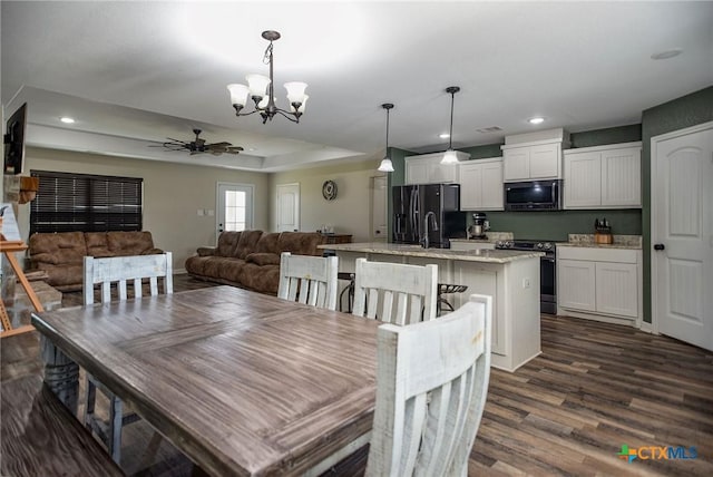 766 Bay Point Dr, Port Lavaca, TX 77979 - photo 14