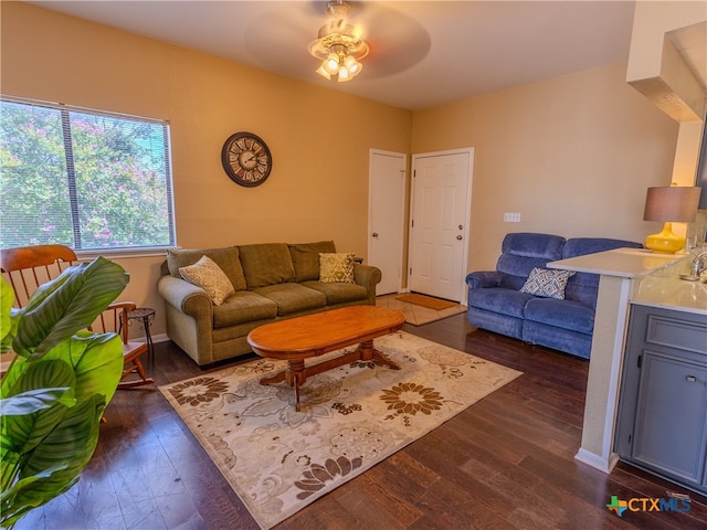 1013 Chestnut St, San Marcos, TX 78666 - photo 2