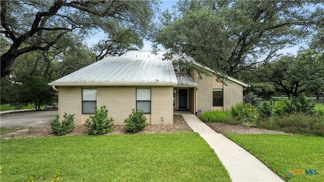 150 Spring Holw, New Braunfels, TX 78132 - photo 3