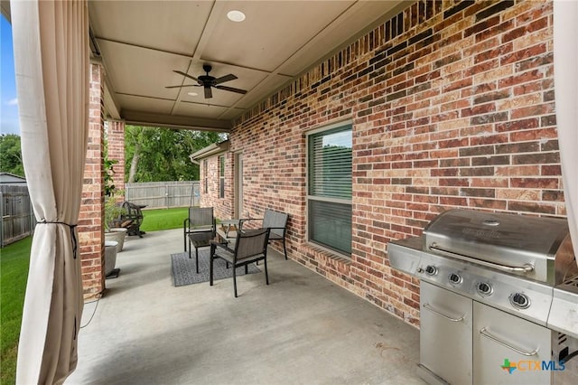 705 Juniper Dr, Troy, TX 76579 - view of patio / terrace featuring a ceiling fan