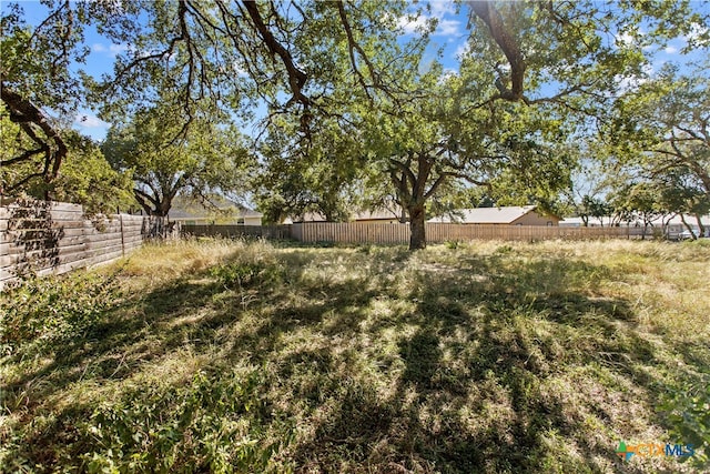 Listing photo 3 for 1310 Greenlawn Pkwy, Blanco TX 78606