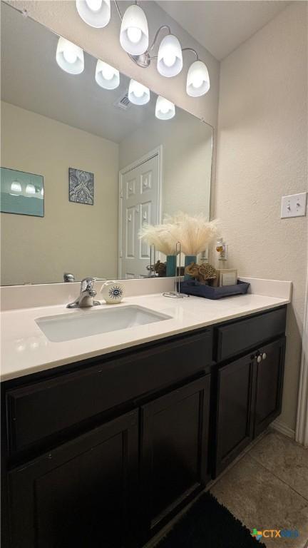 9516 Glynhill Ct, Killeen, TX 76542 - bathroom featuring tile patterned flooring and vanity