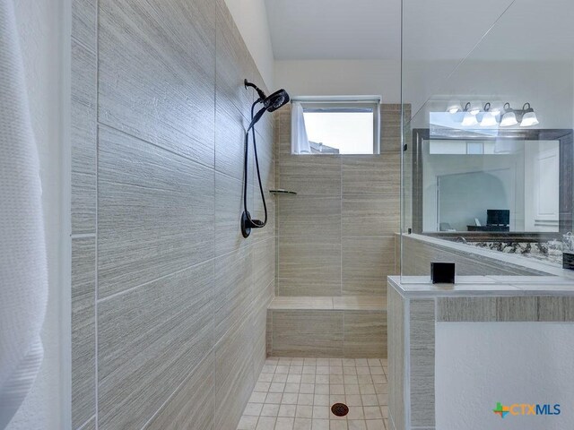599 Mission Hill Run, New Braunfels, TX 78132 - full bath with tiled shower