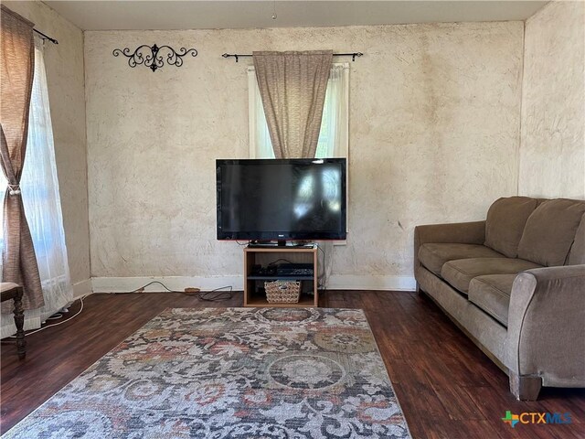 919 N 15th St, Temple, TX 76501 - photo 5
