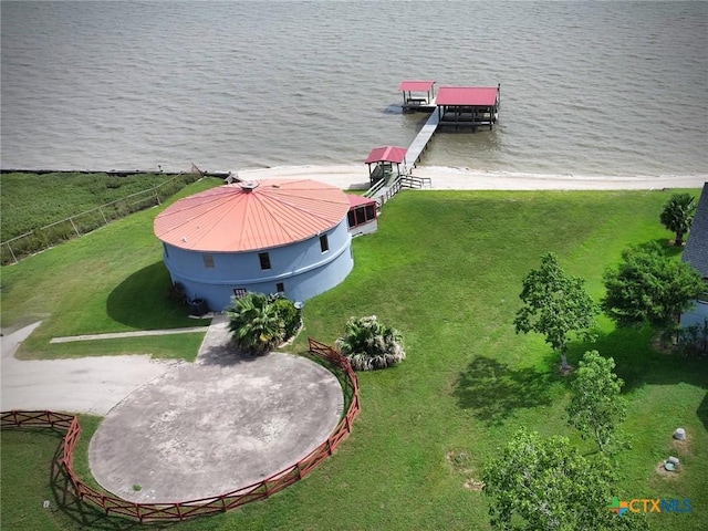 430 N Blackburn Ave, Port Lavaca, TX 77979 - view from above of property featuring a large body of water