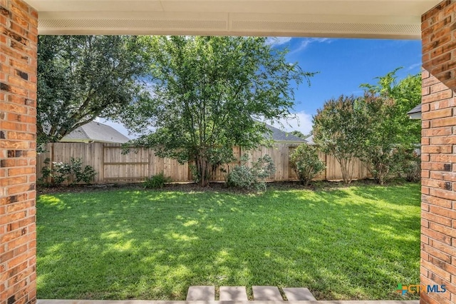 5708 High Meadow Dr, Temple, TX 76502 - view of fenced yard