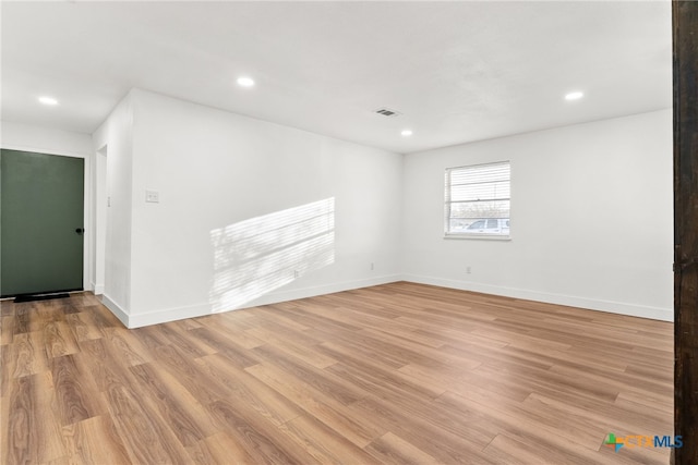 empty room featuring light hardwood / wood-style flooring