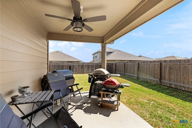 view of patio / terrace with ceiling fan