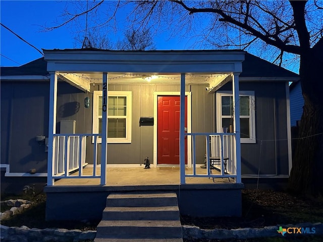 view of front of home with a porch