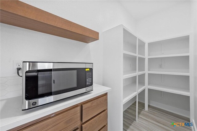 101 Dana Point Rd, Lorena, TX 76655 - view of pantry