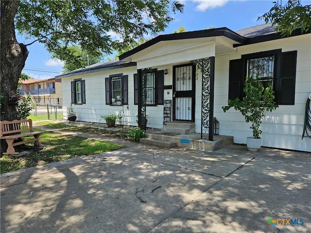 703 Atkinson Ave, Killeen, TX 76541 - view of front facade
