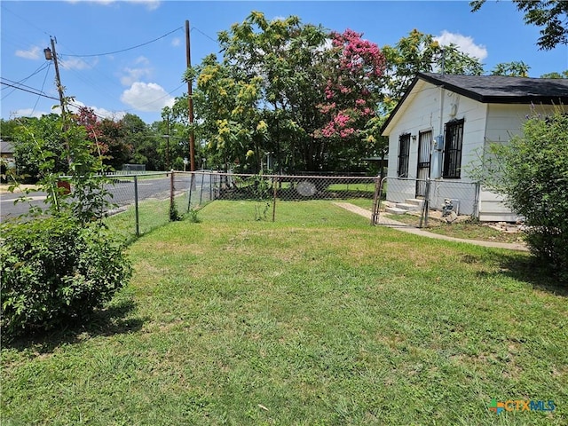 703 Atkinson Ave, Killeen, TX 76541 - view of yard