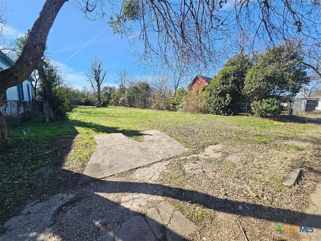 1126 N 11th St, Waco, TX 76707 - photo 4