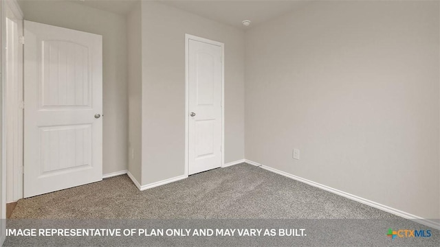 unfurnished bedroom featuring carpet flooring