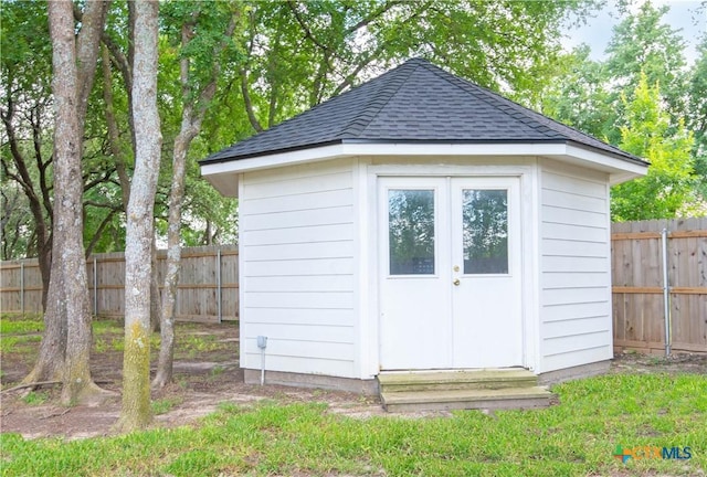 1935 Grandview Dr, Salado, TX 76571 - view of shed featuring a fenced backyard