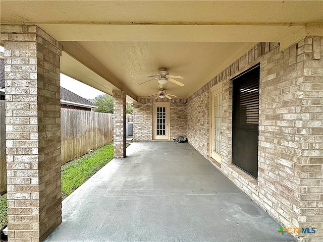110 Ashford Dr, Victoria, TX 77904 - view of patio / terrace featuring a ceiling fan and fence