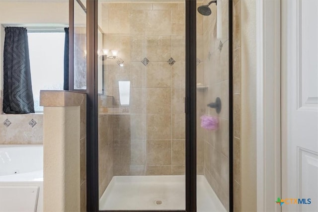 4004 Brookside Dr, Killeen, TX 76542 - bathroom with a stall shower and a garden tub