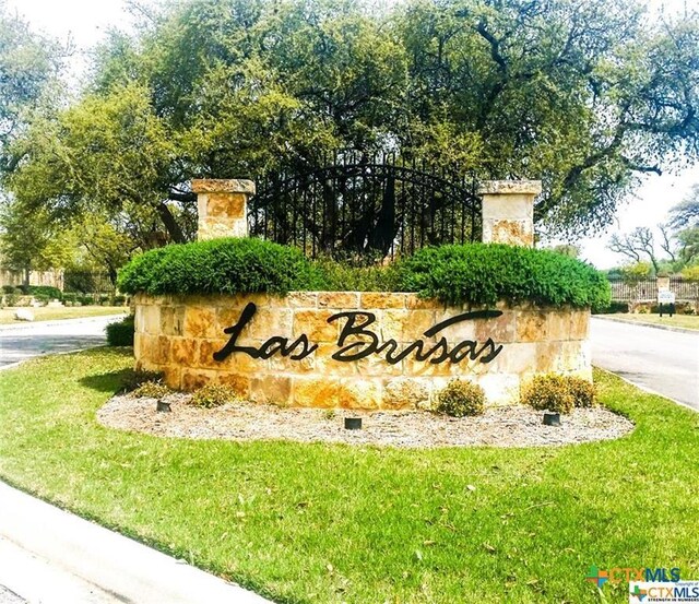 1633 Bella Vis, Canyon Lake, TX 78133