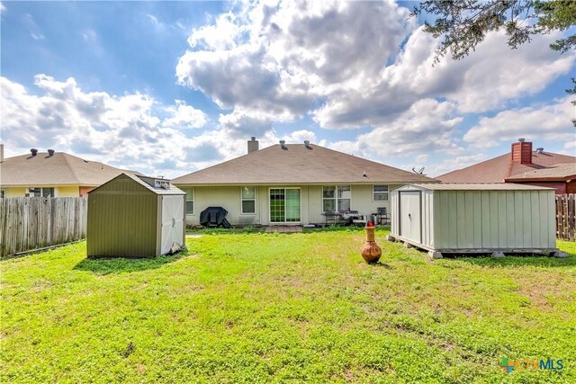 3302 Southhill Dr, Killeen, TX 76549 - view of rear view of house