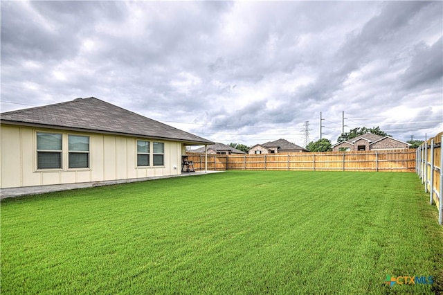 4001 Arafel Ln, Killeen, TX 76542 - view of yard featuring a fenced backyard