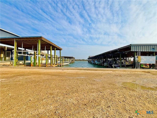 Listing photo 3 for 44 Kingfisher St, Port Oconnor TX 77982