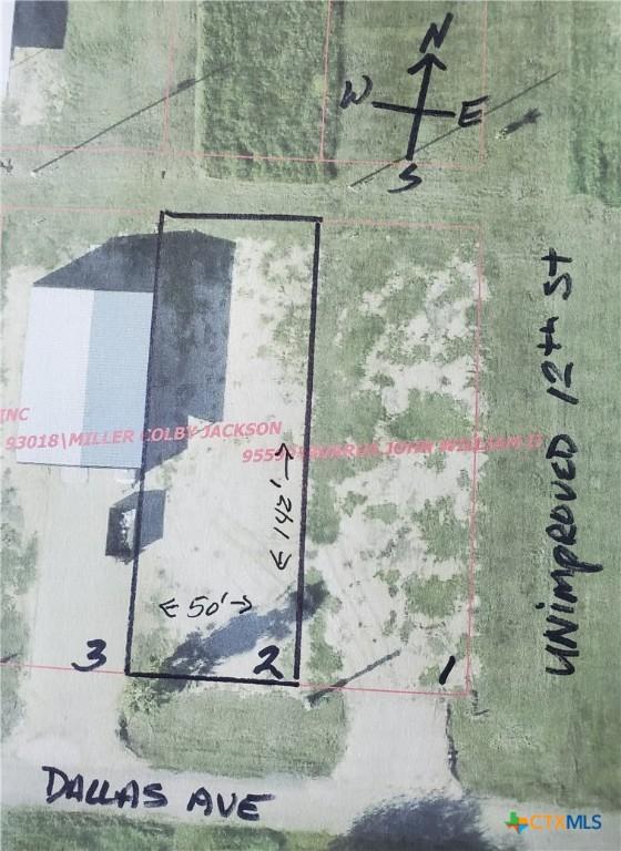 1304 W Dallas Ave, Seadrift, TX 77983
