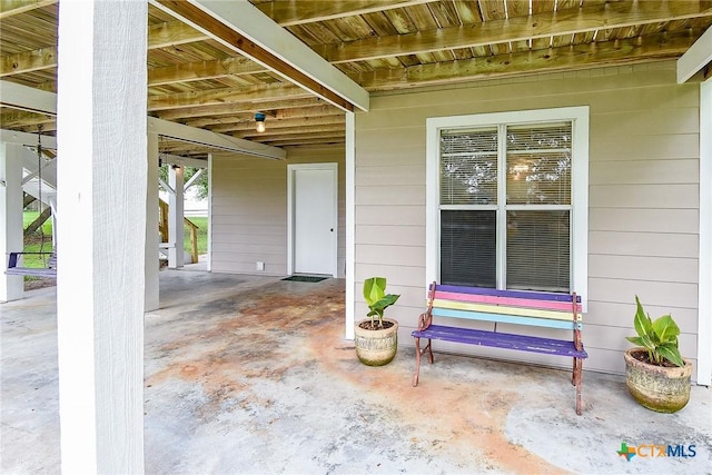 1551 Bayview Dr, Palacios, TX 77465 - view of patio / terrace