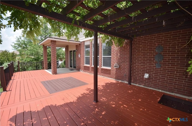 2009 Sandy Point Rd, Harker Heights, TX 76548 - wooden deck featuring a pergola