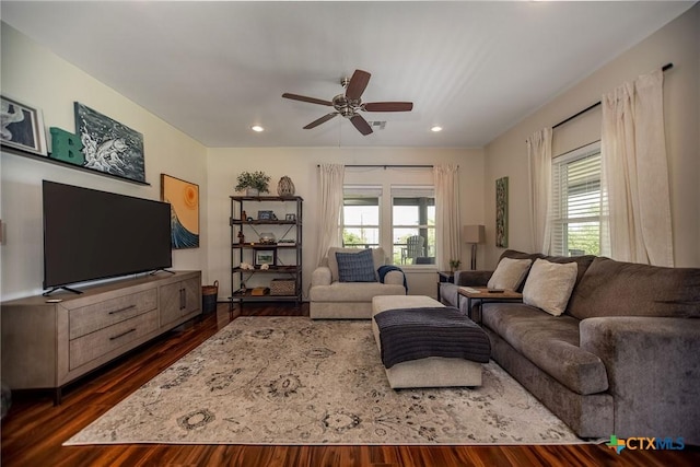 112 W Van Buren Ave, Port Oconnor, TX 77982 - photo 17