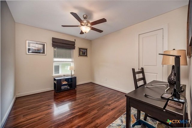 112 W Van Buren Ave, Port Oconnor, TX 77982 - photo 26