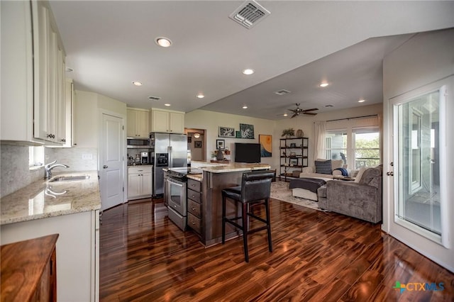 112 W Van Buren Ave, Port Oconnor, TX 77982 - photo 15
