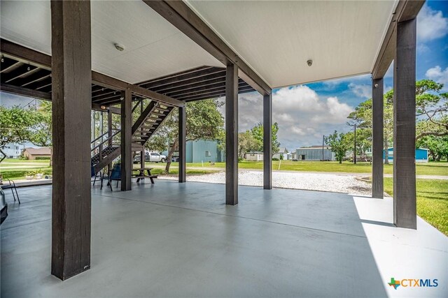 112 W Van Buren Ave, Port Oconnor, TX 77982 - photo 5