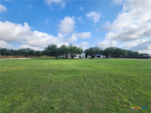 102 County Road 180, Leander, TX 78641 - view of yard