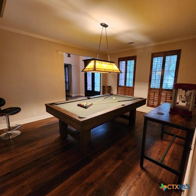 recreation room featuring hardwood / wood-style flooring, pool table, and ornamental molding