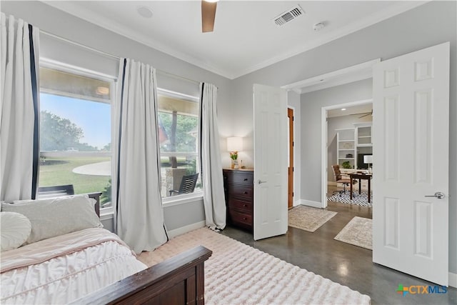 810 Pinnacle Pkwy, New Braunfels, TX 78132 - bedroom featuring an office area, baseboards, crown molding, concrete floors, and a ceiling fan