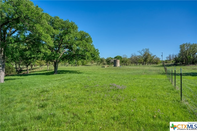 Listing photo 3 for 191 Pivot Cir, Briggs TX 78608