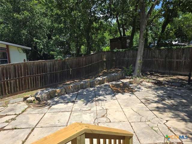 144 W Wallace St, Gonzales, TX 78629 - photo 25