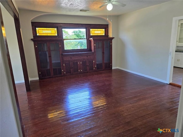 144 W Wallace St, Gonzales, TX 78629 - photo 8