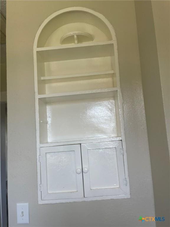 144 W Wallace St, Gonzales, TX 78629 - photo 17