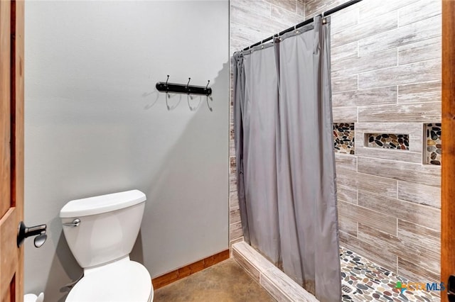1622 Old Goliad Rd, Victoria, TX 77905 - bathroom with a stall shower and toilet