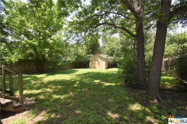920 S 33rd St, Temple, TX 76504 - view of yard with a storage unit