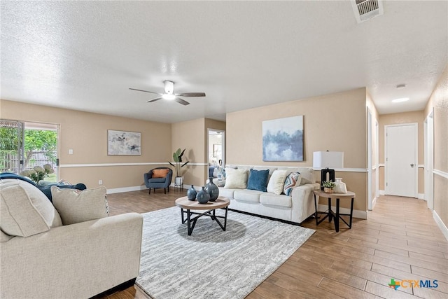 4307 Menard Dr, Killeen, TX 76549 - photo 5