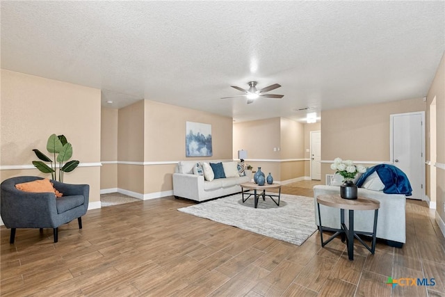 4307 Menard Dr, Killeen, TX 76549 - photo 6