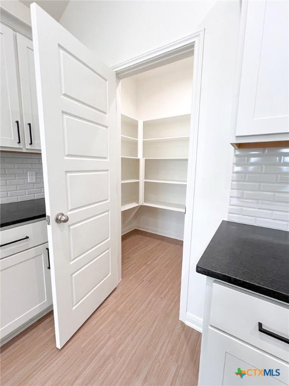 116 Raindance Ct, Victoria, TX 77904 - view of pantry