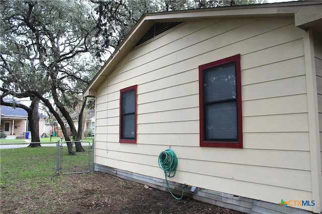 view of home's exterior