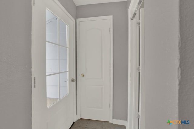 entryway featuring tile patterned floors